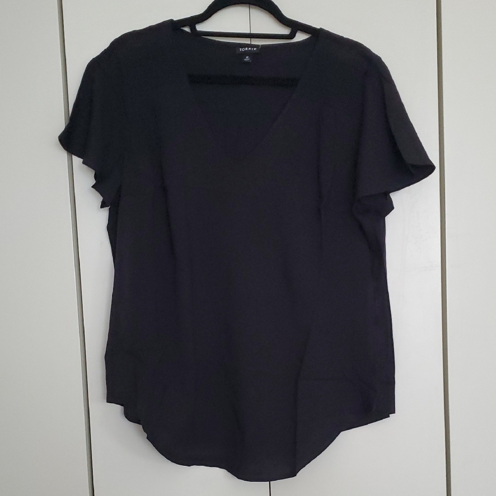 *NWT* Torrid Black Short Sleeve Top